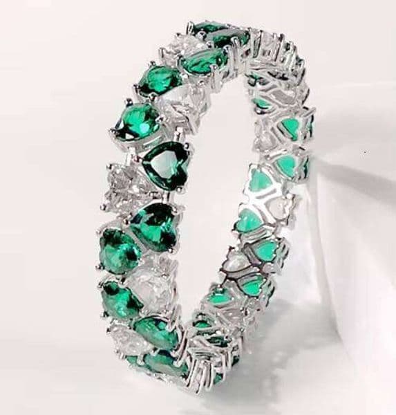 Ruizuan Luxury Woman's Bracelet Emerald Green Heart-Shaped Nano Gemstones Fashionable Bangles Display Jewelry Brand
