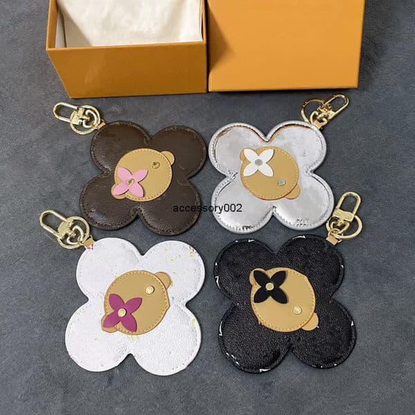 Keychains Lanyards Womens Designer Keychain Y2k Designer Bag Charm Luxury Gold Keychain High Quality Car Keychains Daily Bag Charms Alloy Key Chain