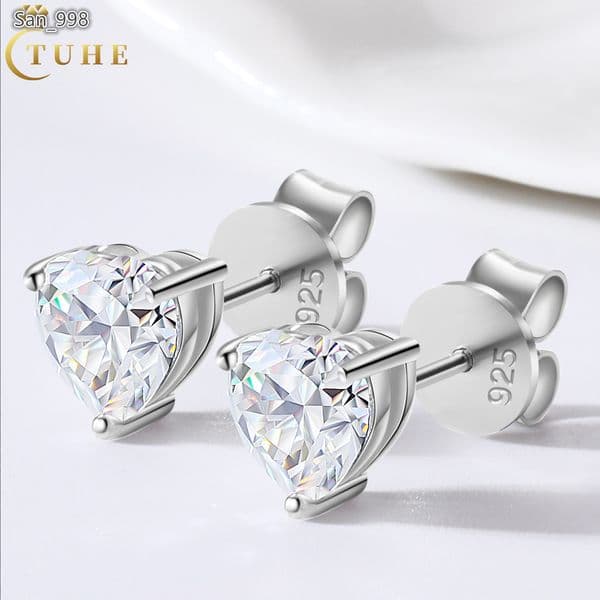 Bridal Wedding Jewelry 18K White Gold Plated 925 Sterling Silver Heart Cut VVS Moissanite Diamond Solitaire Stud Earrings Women