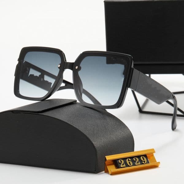 Designer Sunglasses Fashion Goggle Vintage Sunglasses for Women Men Classic Cool Casual Protection Polarized Glasses