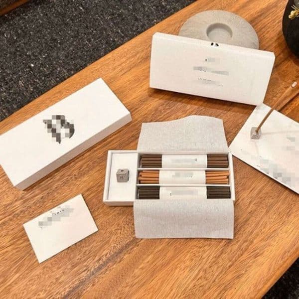 Colorful airplane corrugated boxes, wholesale for shoes, clothing, underwear, lamps, and accessories, printed packaging boxes