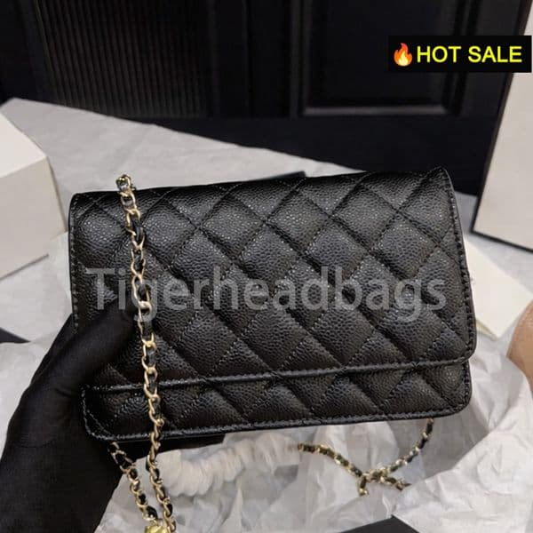 Designer Caviar Leather Chain Shoulder Bag Luxury Handbags high quality Crossbody bag 10 A tiger head bags classic Casual fashion Baguette Bag G02M82