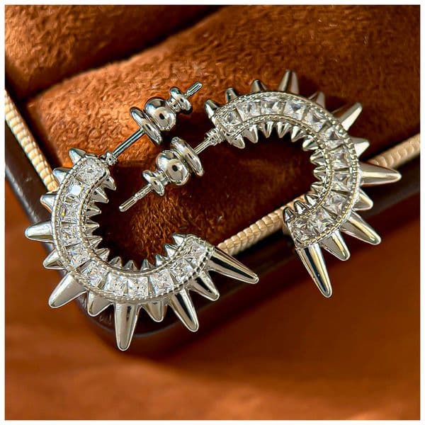 Designer Earrings Designer Earrings Women Zircon Diamond Pave Earring C Shape Hoop Half Hoop Sunray Star Earrings Statement Luxury Jewlery Designer for Women