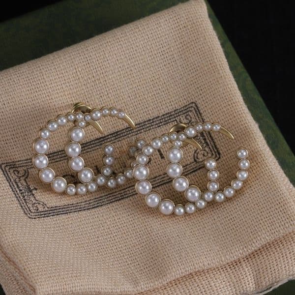 Luxury Designer Earrings Womens Pearl Stud Earring Brand Letter Classic Jewelry Accessories Engagement Gifts