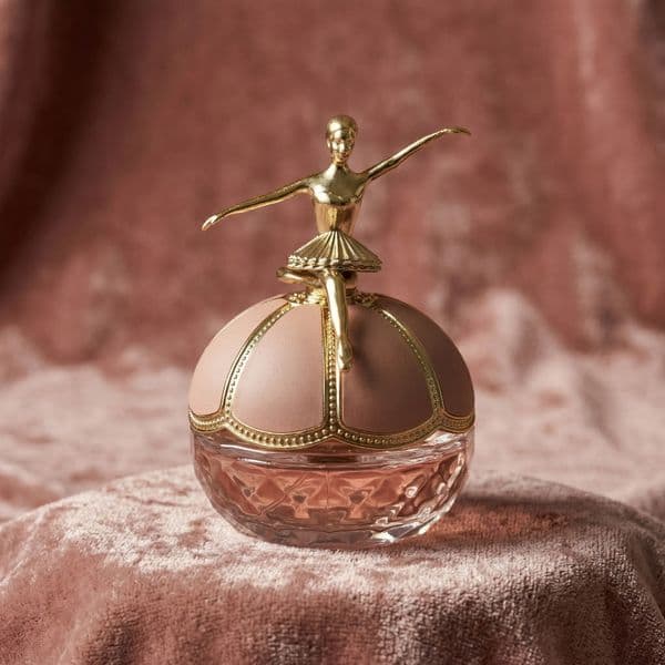 Charming 50ml Feminine Perfume Bottle - Delicate Dancing Bloom Essence Suitable For Couples' Dinners