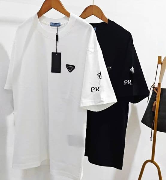 Men's T-Shirts fashion Women Tees Luxurys Designers T-Shirts tee Men Casual Short sleeve Street Designers T-Shirts Women's Tops Tees Women's Clothing S-XL