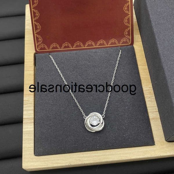 Designer C Brand Necklace Sophisticated Designer Inspired Luxurious Gold Plated Moissanite Pendant Necklace - Handmade Designer Choker for Women 8DS7