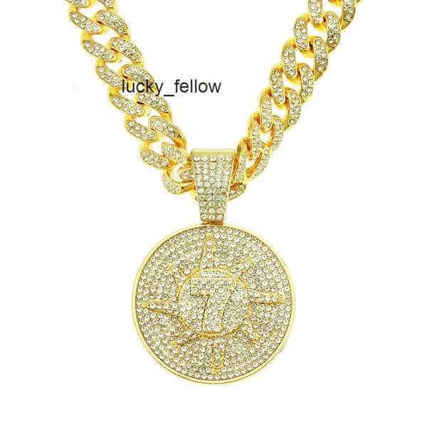 Hip Hop 3D Diamond-Studded Number 7 Round Pendant Necklace Mens Bold Trendy Street Dance Cuban Chain Accessory