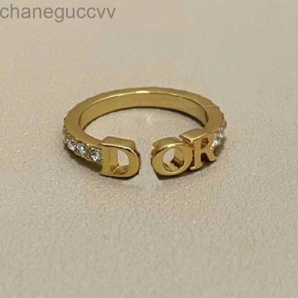 Luxury Gold Designer Color Ring Single Row Drill Classic Ring 3D Simple Letter Thin Fashion Rings For Women Lady Wedding Party Gift