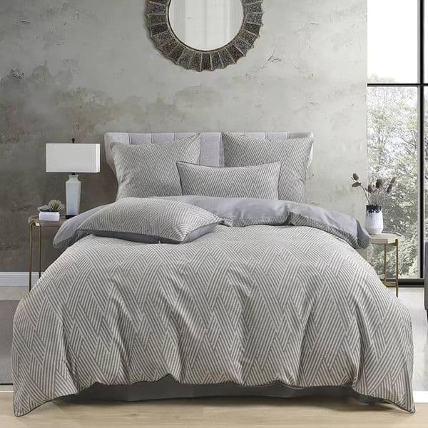 Wholesale custom comfortable bedding for home use, modern four-season sheets and pillowcases, breathable multi-piece set