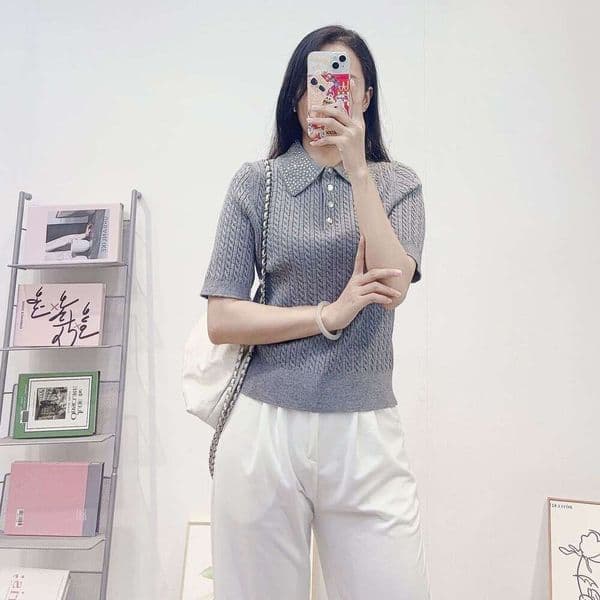 French luxury 2026 d24 autumn women's fashion rhinestone polo collar ribbed sweater d24 short sleeved pullover elegant knit sweater