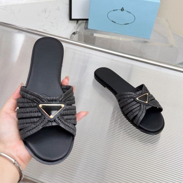 Designer Slippers Women sandals Slides flat slippers old flower summer beach slides metal buckle design same style Sandals