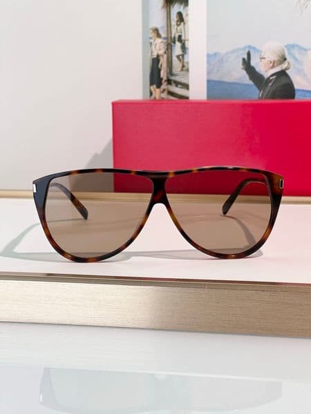 Luxury Designers Womens Sunglasses For Women Men Sun Glasses Mens SL731 Designer Fashion Style Protects Eyes Random Box