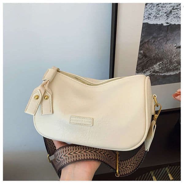 2025 New Niche Boston Retro Single-Shoulder Crossbody Large-Capacity Makeup Fashionable Versatile Pillow Bag
