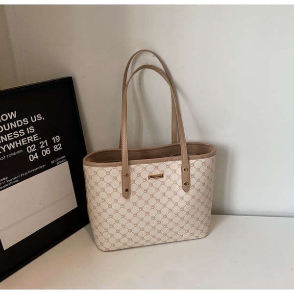 2025 New Single-Shoulder Large-Capacity Plaid Tote Korean Style High-End Commuting Bag, Fashionable Versatile Women's Underarm Bag