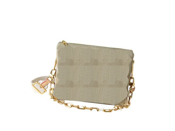 Stylish Minimalist Designer Crossbody Bag Versatile Daytime Companion