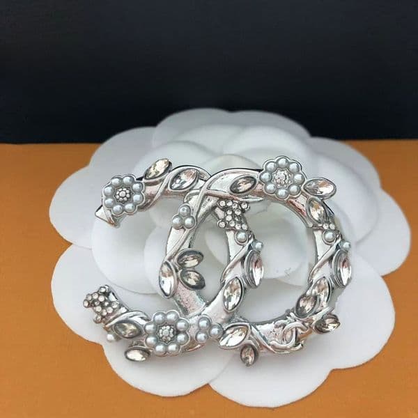 Luxury Letter Designer Brooch Brand Pins 18K Gold Plated Inlay Crystal Rhinestone Brooch Jewelry Women