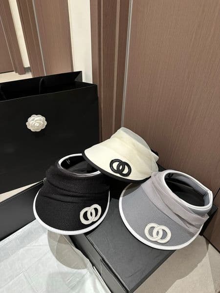 Designer Hats Visors for Women Men Hight Quality Visor Hollow Straw Sun Hat Fitted Hats Adjustable Baseball Cap Fashion