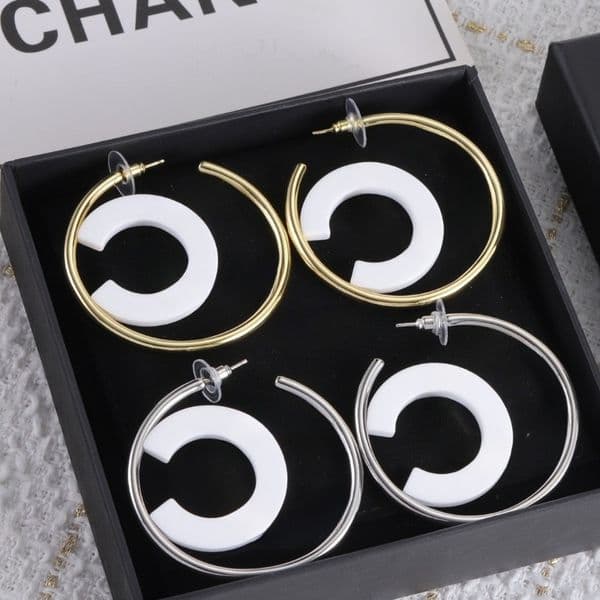 Earrings for Women Designer Hoop Earrings Luxury Classic Letter Stud Earrings Minimalist 18K Gold Plated Drop Earrings Jewelry Party Gift