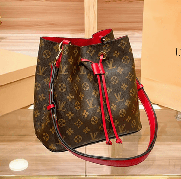 Designer Luxury Satchel Messenger Women Bag Handbag Leather Strim Handles Shoulder Strap Crossbody Bag Purse Female wallet backpack Female