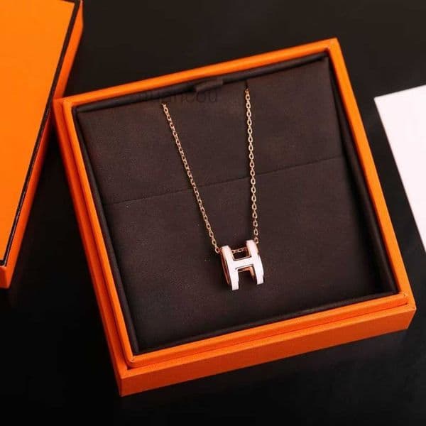 necklace Necklace designer necklaces designer for women and men new arrival eternal classic gold texture fashionable and simple design three different shapes