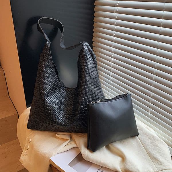 Bestseller Textured Commuting Tote Shoulder Bag, Large Capacity, Casual Women's 2025 Vintage New Solid Color Woven Pattern Underarm Bag Ddmytues