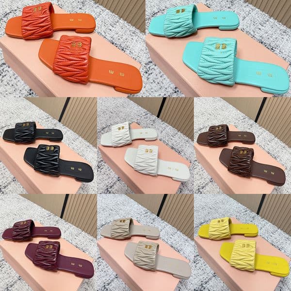 Womens Matelasse Nappa Leather Slides designer Ruched Leather Flat Sandals 5XX605 Casual Open Toe Mules With Brand Logo Orange Summer Outdoor Sandals Size 35 42