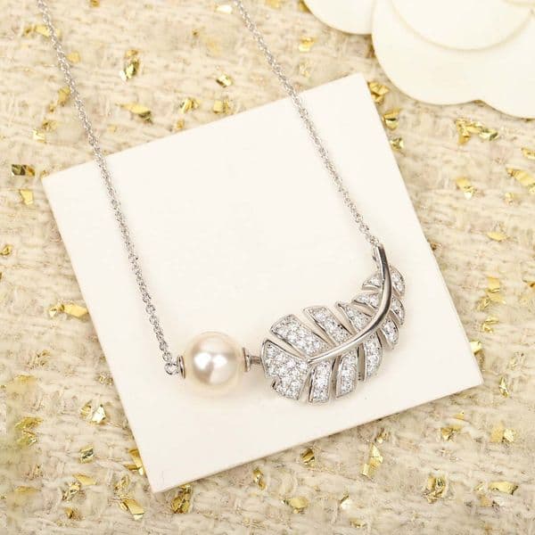 2026 Luxury quality charm pendant necklace with diamond and white shell beads punk ring in silver plated have stamp simple design PS6587B