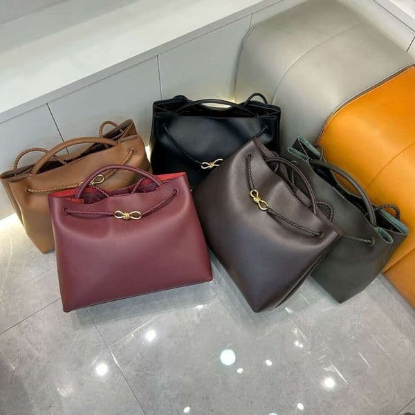 WKwk Luxury Brand Fashion Women's Fashionable Printed Handbag Versatile And Elegant Single-Shoulder Crossbody For Middle Tote Bag Designer Bags3A