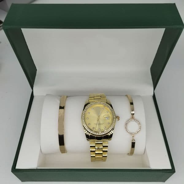 New Men's and women's stainless steel diamond wristwatches, luxurious style and elegant ladies' quartz wristwatch set, three-piece set with box
