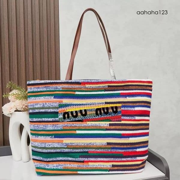 Tt bag Summer Fashion Designer Rainbow Crochet Tote Crossbody luxury beach bag School Handbag Shoulder Beach Travel women beach bag 97
