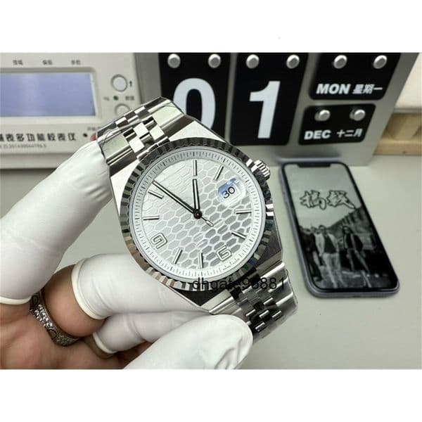 Top quality land dweller watch super clone watches 7135 mechanical movement mens watch designer watch sapphire glass 904L steel 40mm 36mm with box 9VXB