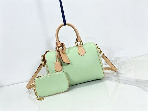 Canvas Patterned Luxury Handbag Crafted from Premium Cowhide Leather with Durable Sheepskin Lining