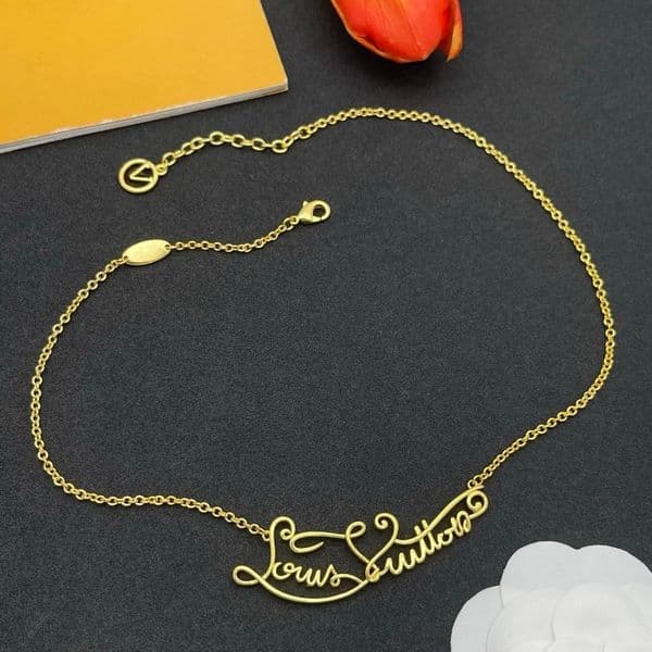 Script Letter Necklace 18K Gold Plated Luxury Pendant Necklace for Women Designer Minimalist Necklace Unisex High Quality Jewelry Gift