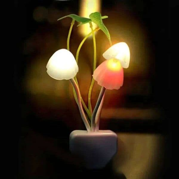 Novelty Fungus EU & US Plug Light Sensor 220V 3 LED Colorful Mushroom Lamp Led Night Lights