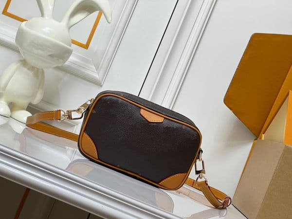 Designer Bag Tote Bag Womens Shoulder Bag Crossbody Bag Luxury Handbag Chain Bag Fashionable And Casual Club Shoulder Bag Wallet
