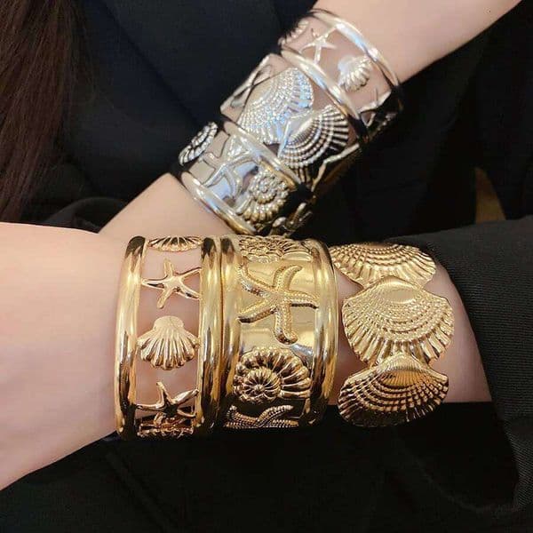 New Fashion Ocean Series Bangle Women Starfish Shell Hollow Open Cuff Bracelet Minimalist Vacation Style Travel Jewelry Gifts