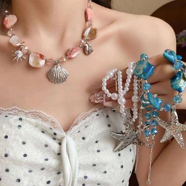 2026 New Vacation Pendant Necklace for Women Beaded Shell Starfish Choker Luxury High-End Ocean Style Jewelry Accessories