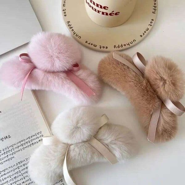 1pc Autumn/Winter Korean-style Soft Bow Rabbit Fur Clips for Teenage Girls' Back of the Head Fluffy Claws Hair Accessories