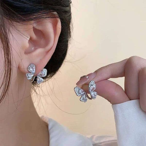 Elegant Zircon Butterfly Women Sweet Personality Stud Earrings Daily Commute Fashion Commemorative Jewelry Gift