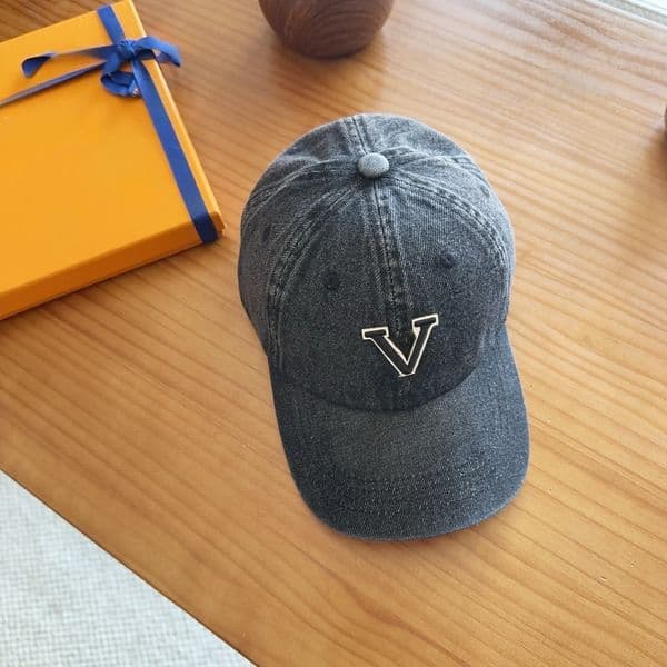 Hats Designers Luxury Retro Washed Denim Baseball Cap Casquette Luxe Adjustable Buckle Closure Unisex Daily Outdoor Sun Hat for Street Style