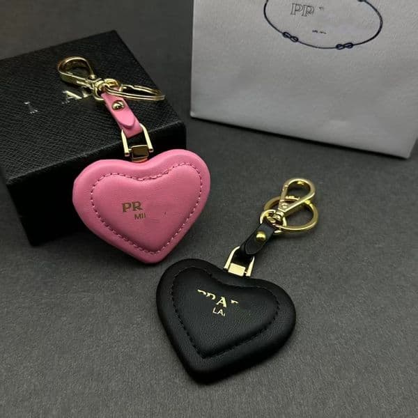 Mahu brand keychain pendant chain accessory gift wholesale cross-border designer dropshipping light luxury bag Designer keychain new model