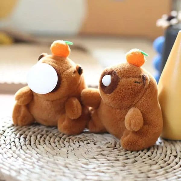 Internet-famous Cute Cartoon Bubble-spitting Capybara Keychain Plush Toy Doll Bag Accessory