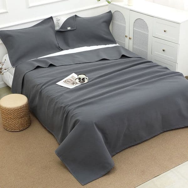 100% Cotton Solid Color 3-Piece Bedding Set, Skin-Friendly & Breathable Cotton Flat Sheet with Pillowcases