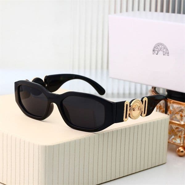 Designer Sunglasses for metal Rectangle Polygons men Hollow Classic frame Outdoor Beach Sun Glasses For women