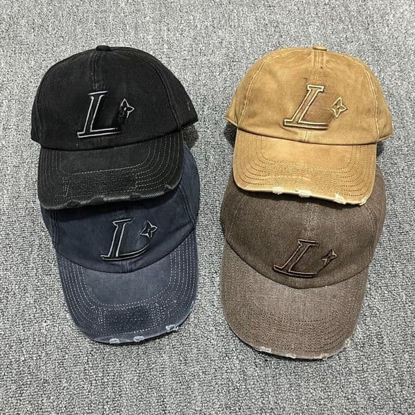 Designer Women's Ball Caps Spring Casual Rhinestone Letter Hats Classics Baseball Caps Fashion Lattice Warm Casquette Vacation Beach Versatile Hat