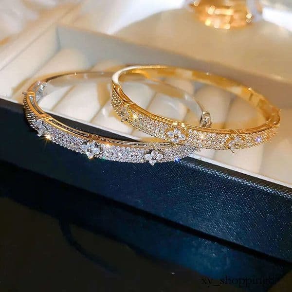 Luxury Classic Bracelet for Women copper Bangle Designer Cuff Jewelry Woman Party Gift