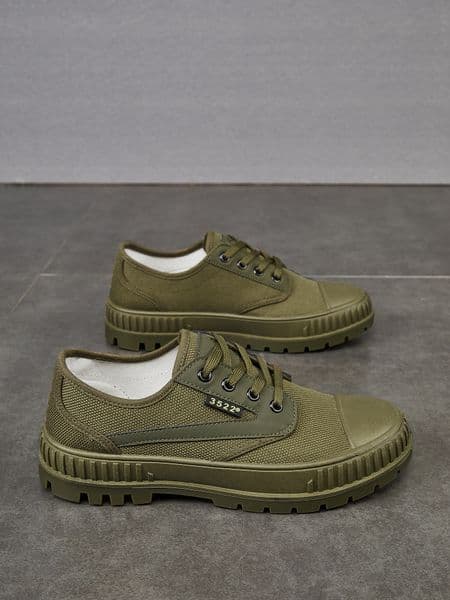 3522 Genuine Men's Safety Shoes with Solid Tire Soles, Wear-Resistant, Non-Slip, Breathable, Dirt-Resistant, Suitable for Construction Work