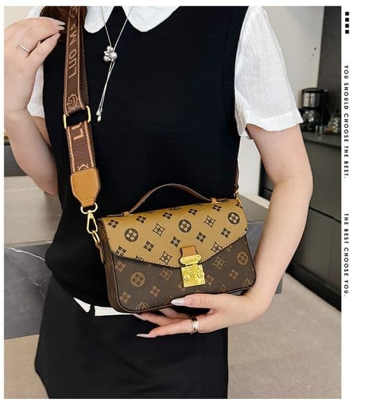 2026 New Cross-border Women's Bag Fashion Print Single-Shoulder Handbag Small Square Bag Versatile High-Quality Feel Crossbody Bag