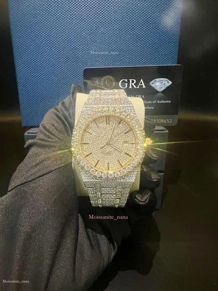 New model Mens Square Wrist VVS1 Iced Out Stainless Steel Buss Down Custom Watch Brand Hip hop trend Moissanite watch for men Through detection
